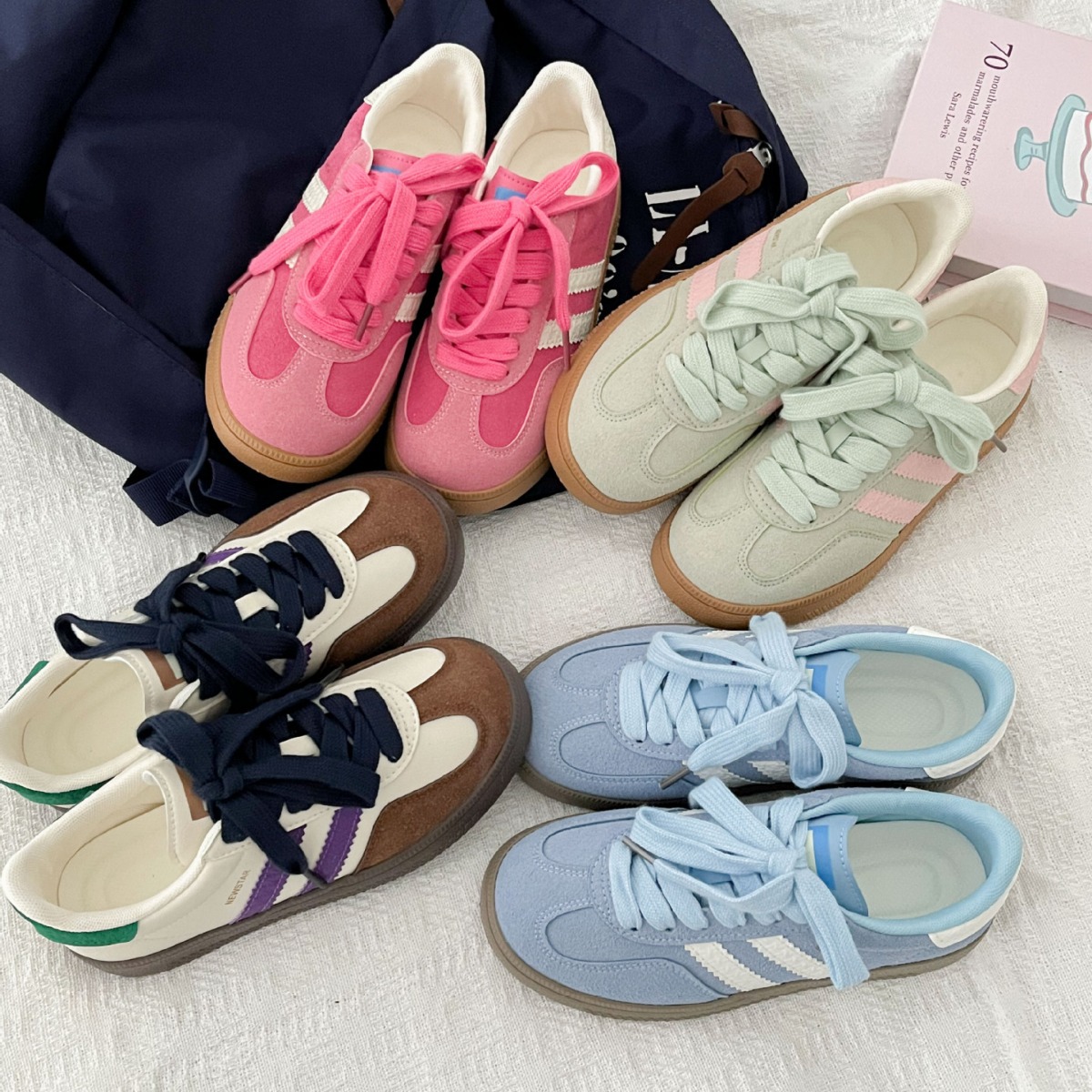 Vintage-style sneakers for wom - Guipure Lace Panel ulasan dan harga