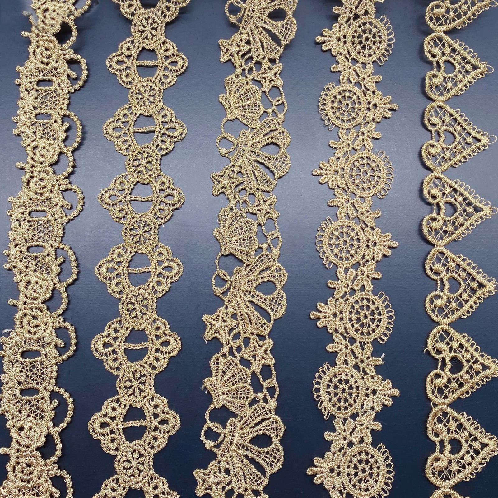 2yards Golden Embroidered Love - Lace Ribbon Trim ulasan dan harga