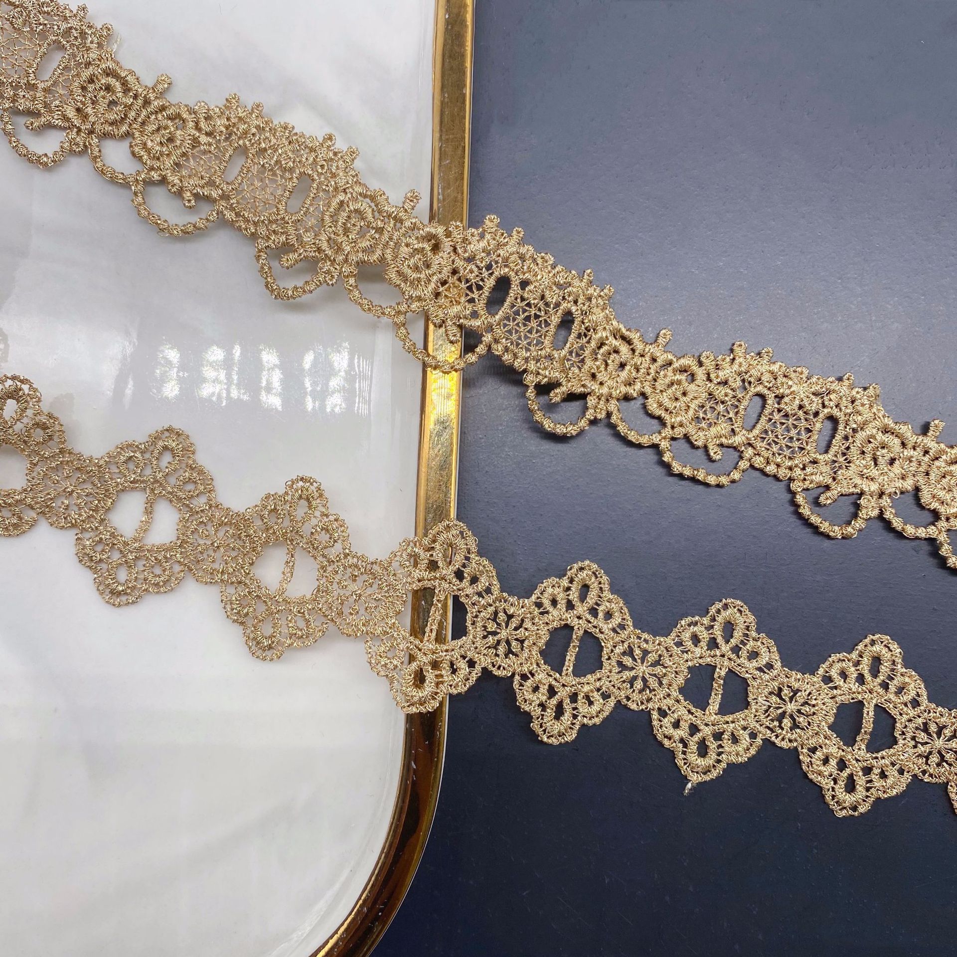 2yards Golden Embroidered Love - Lace Ribbon Trim ulasan dan harga