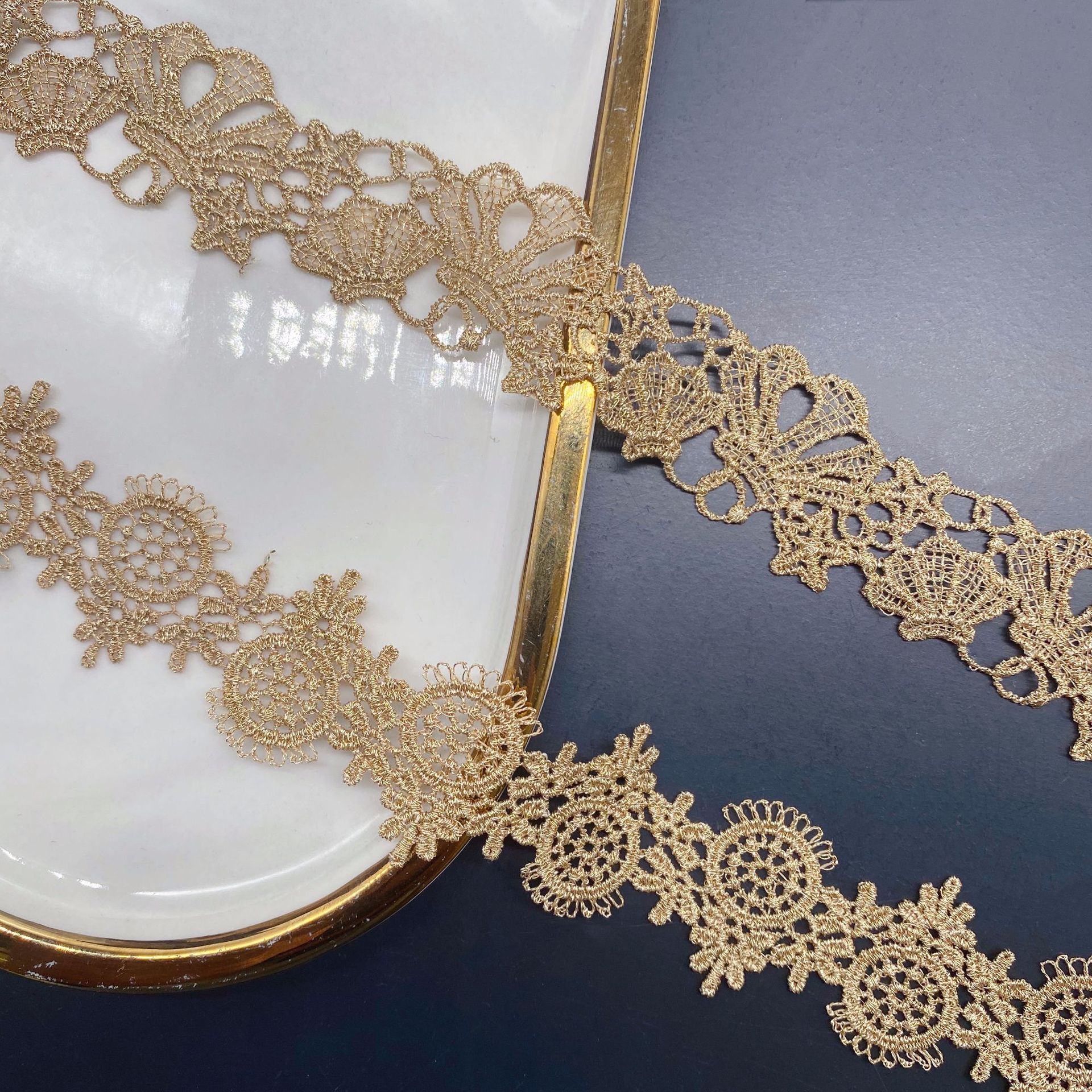 2yards Golden Embroidered Love - Lace Ribbon Trim ulasan dan harga