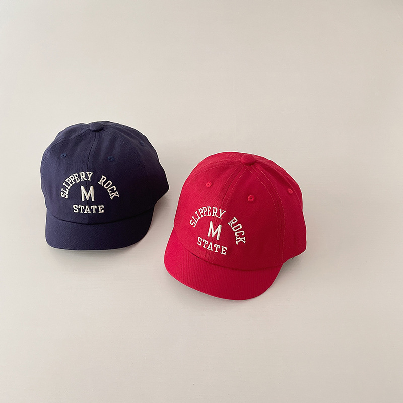 RAISE Casual Letter Cap Baby S - Embellish Knit ulasan dan harga