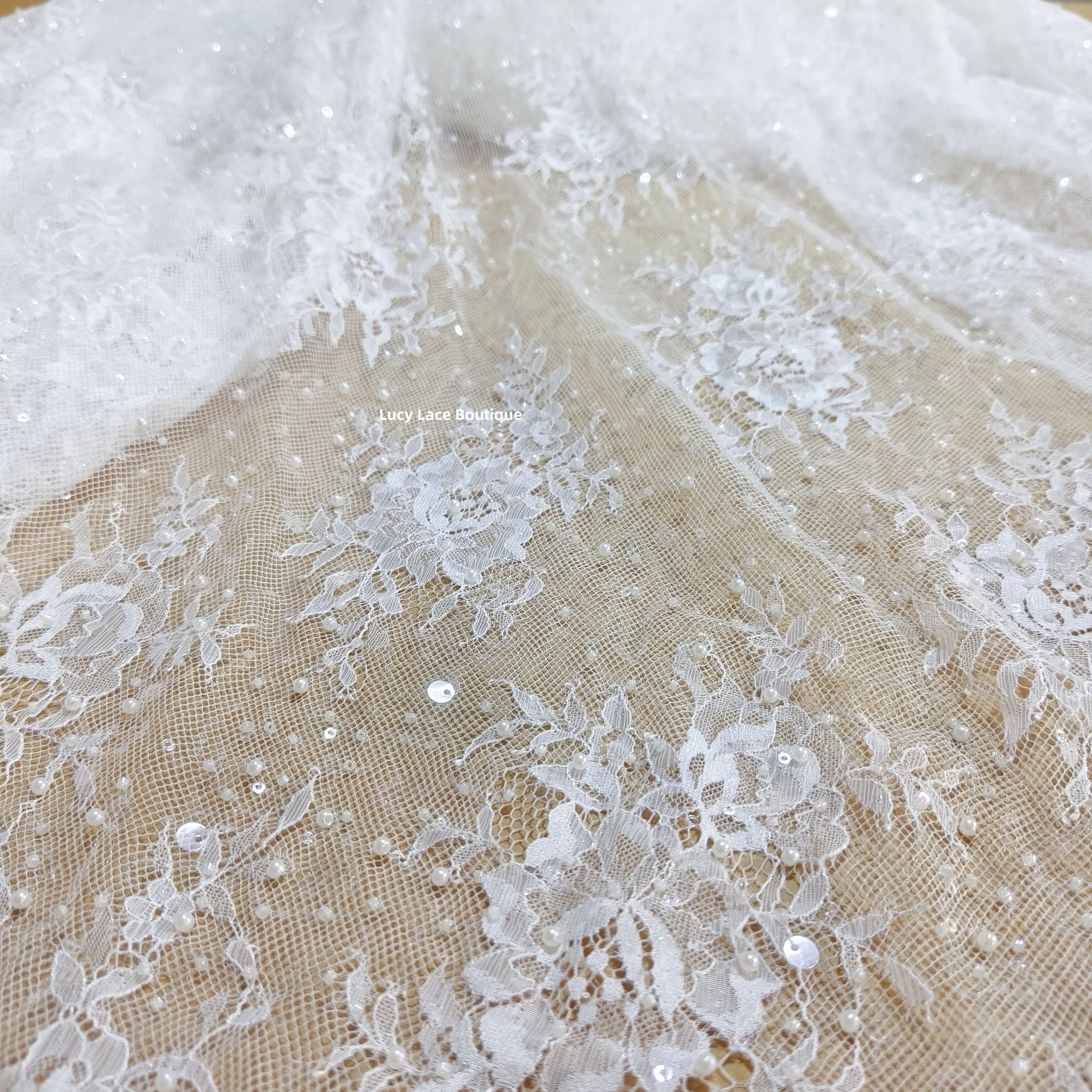 1 Panel 1.5M Wide 3M Long Off  - Sequin Fabric Panel ulasan dan harga