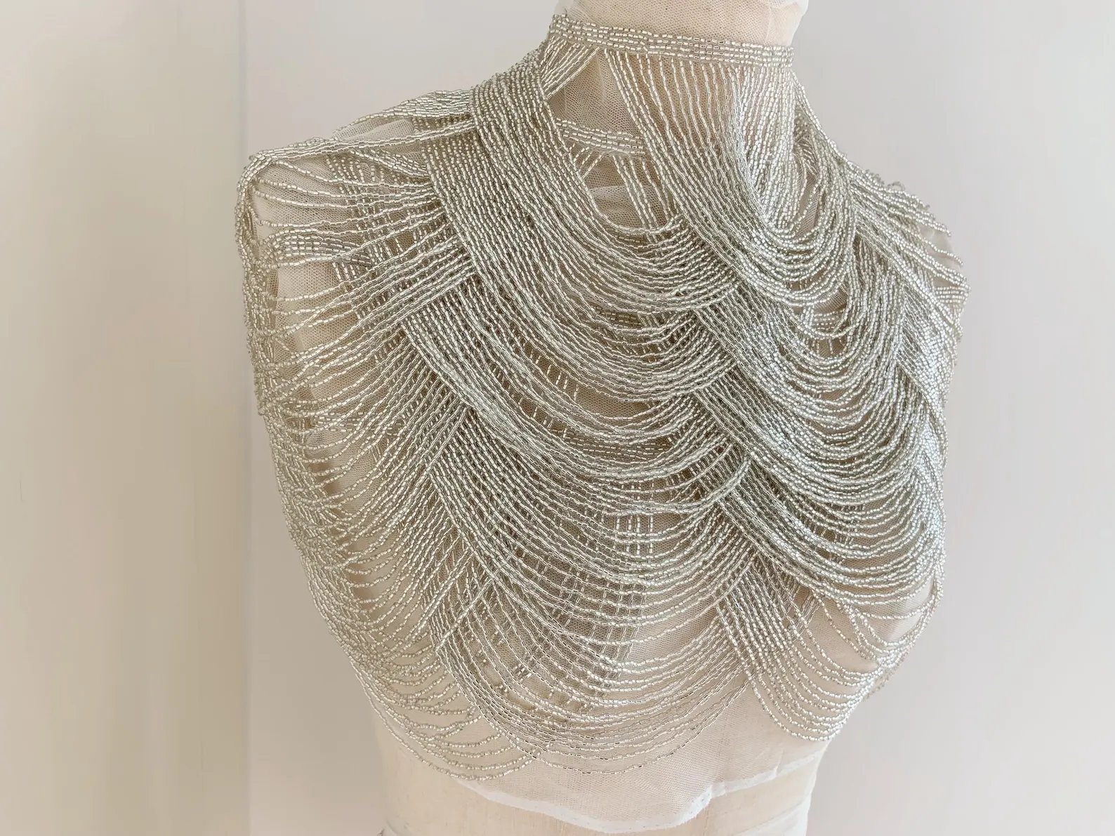 Silver Chains Cape Fabric, Bea - Beaded Trim Fringe ulasan dan harga